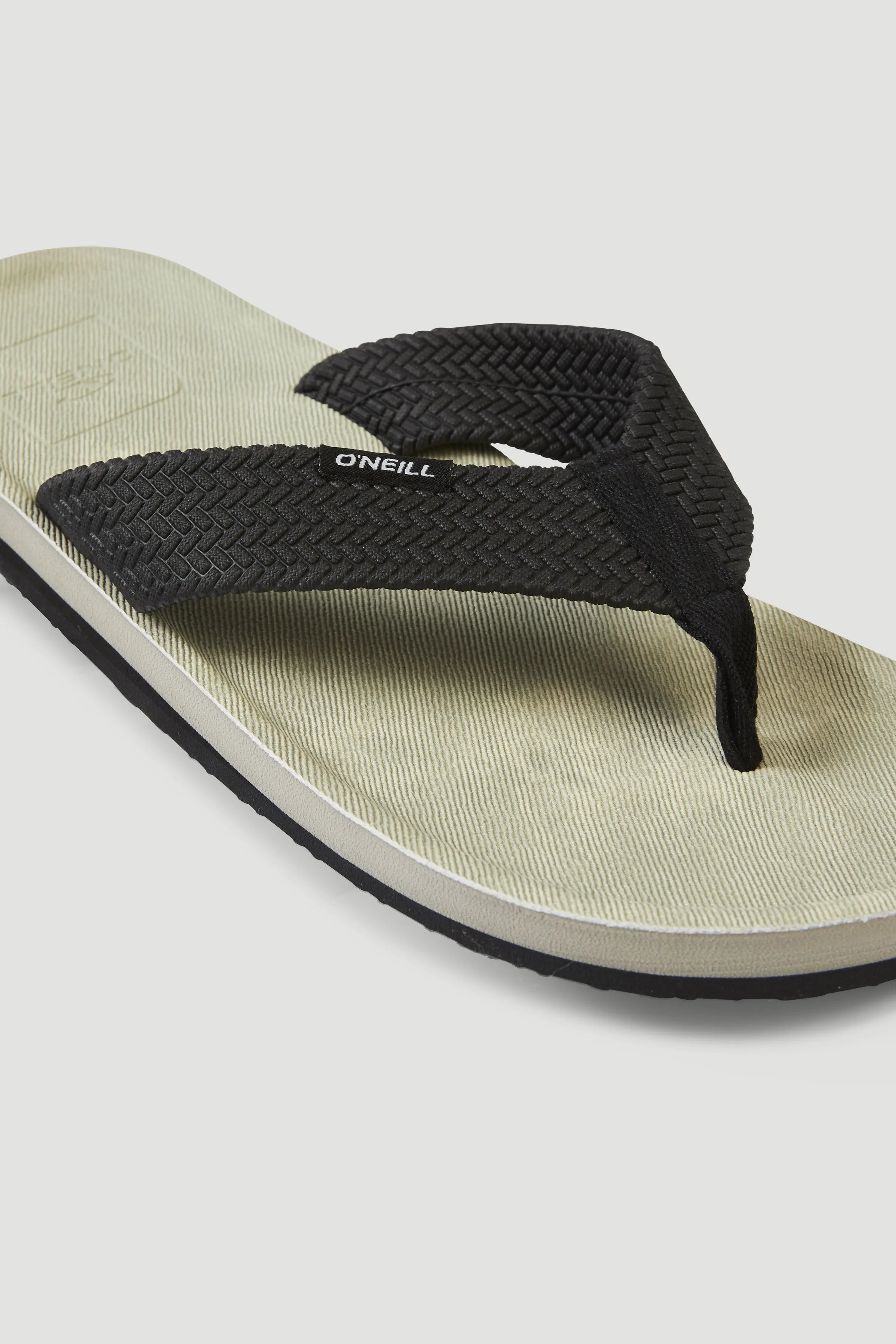 Chad Sandals | Crockery