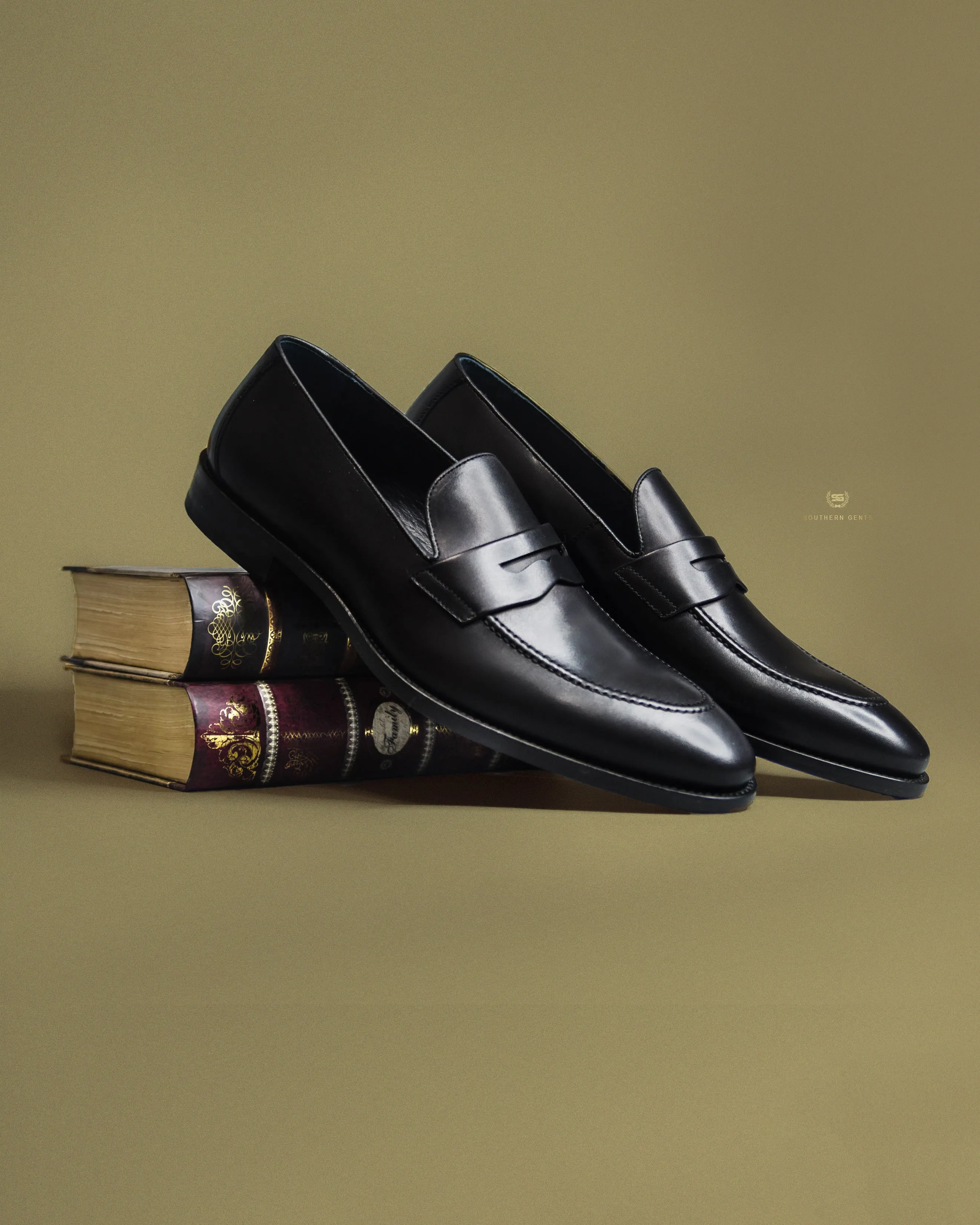 Smithson Penny Loafer  V2– Black